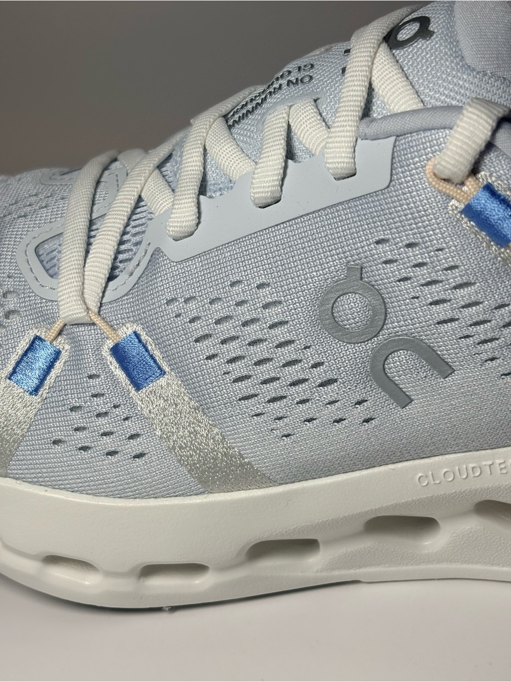On Cloudsurfer 2  Light Blue Running Shoe brand new in box ( size 8 woman ) - Picture 13 of 16